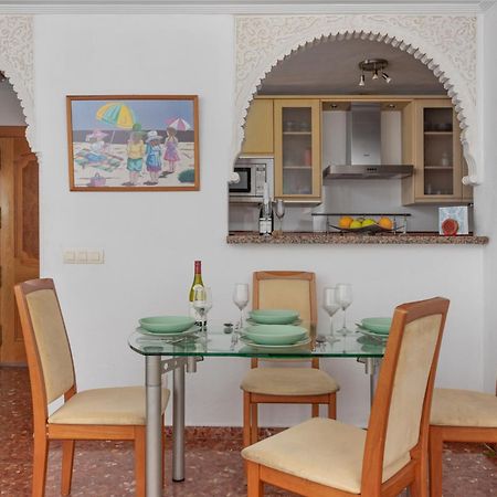 Beachfront, Two Bed- & Bathrooms, Private Parking Fuengirola Zewnętrze zdjęcie