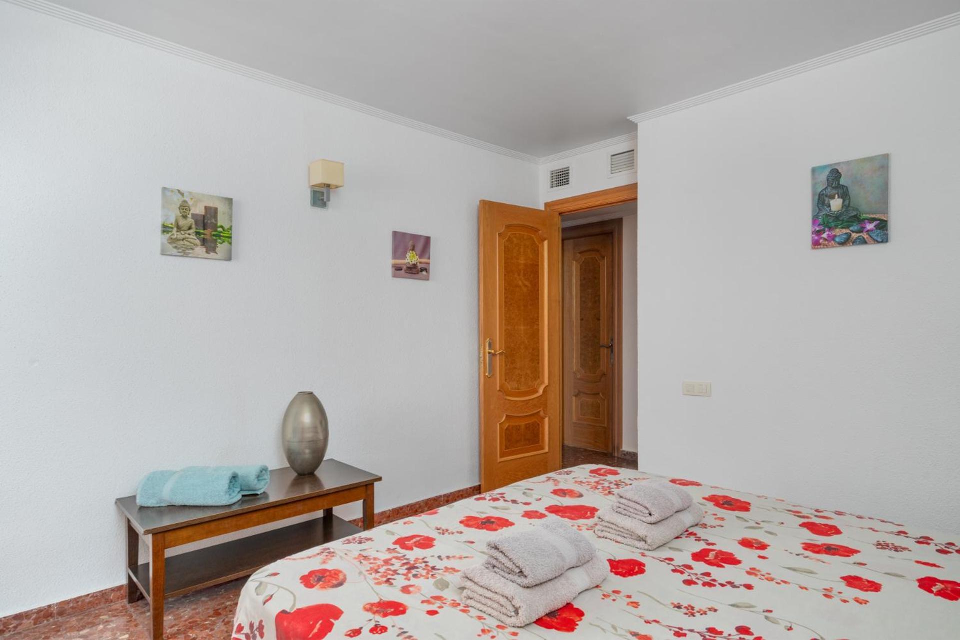 Beachfront, Two Bed- & Bathrooms, Private Parking Fuengirola Zewnętrze zdjęcie