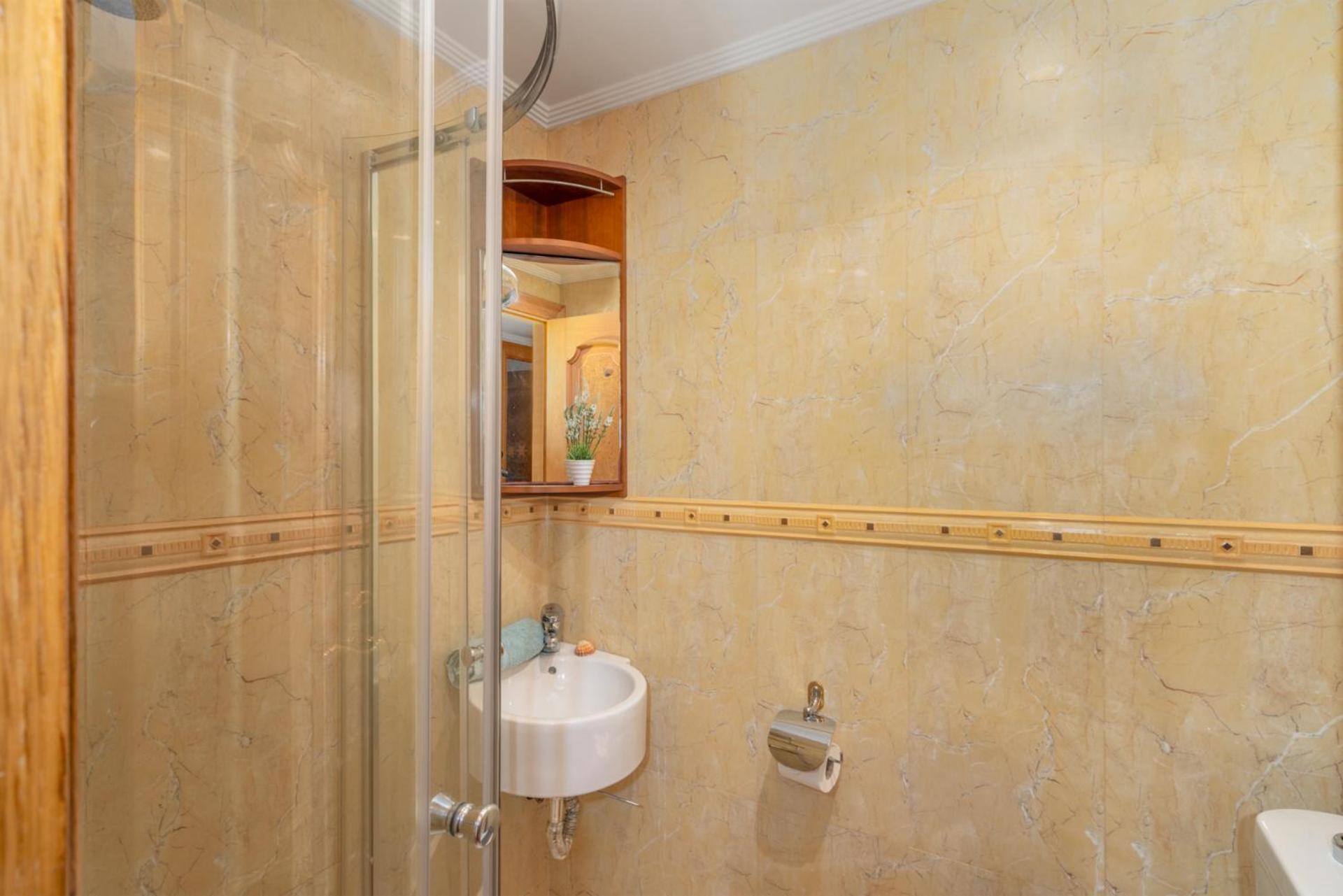Beachfront, Two Bed- & Bathrooms, Private Parking Fuengirola Zewnętrze zdjęcie