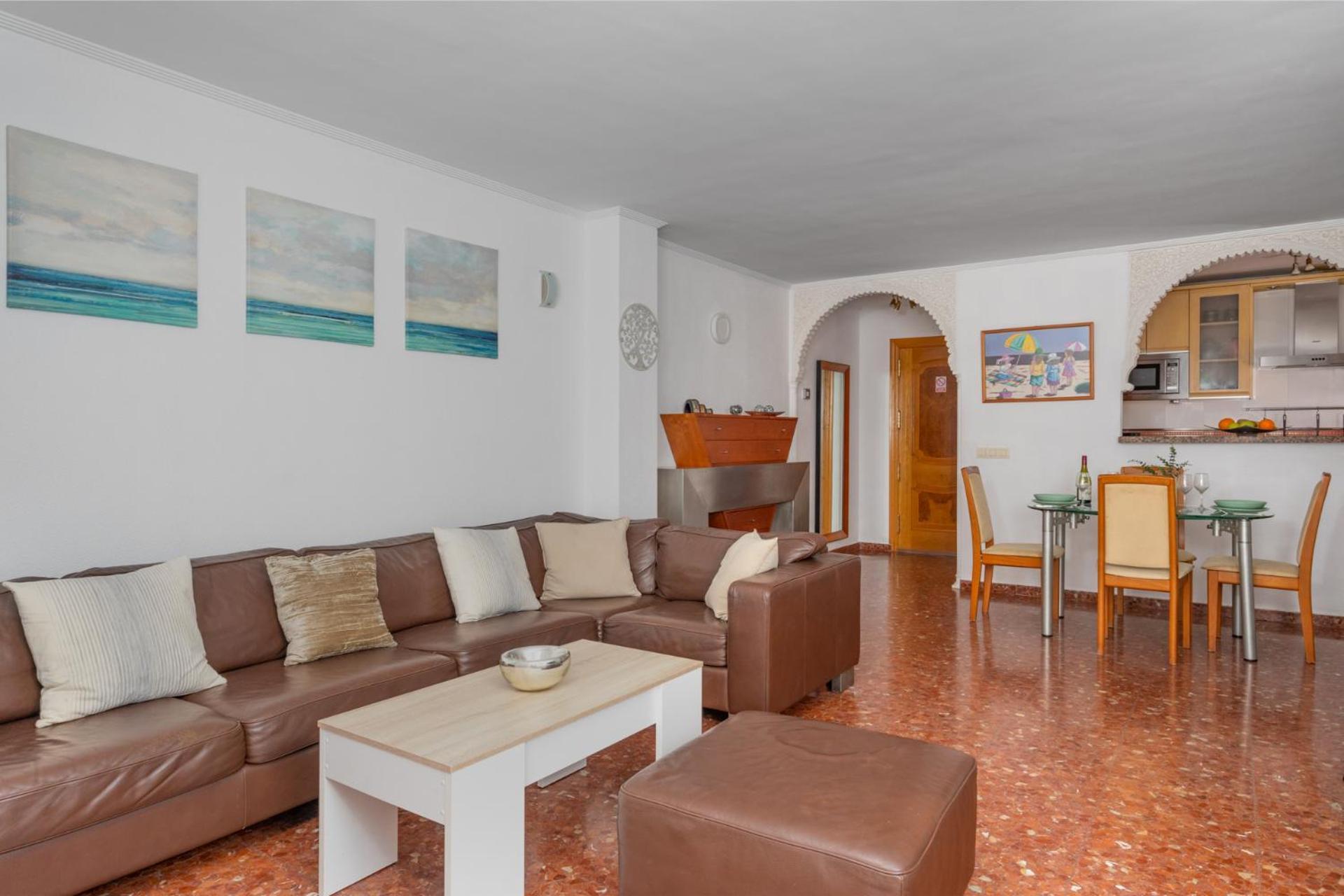 Beachfront, Two Bed- & Bathrooms, Private Parking Fuengirola Zewnętrze zdjęcie