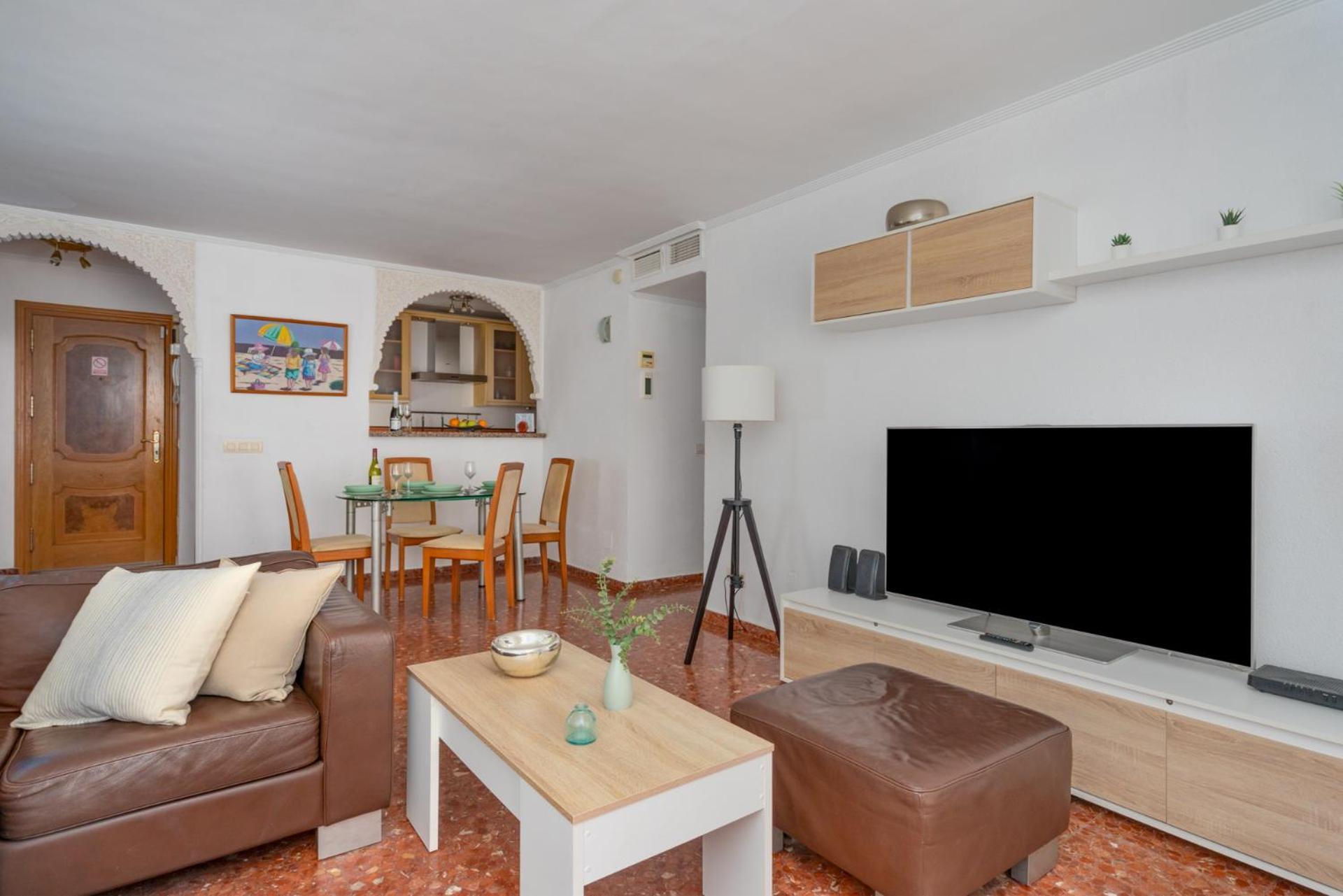 Beachfront, Two Bed- & Bathrooms, Private Parking Fuengirola Zewnętrze zdjęcie